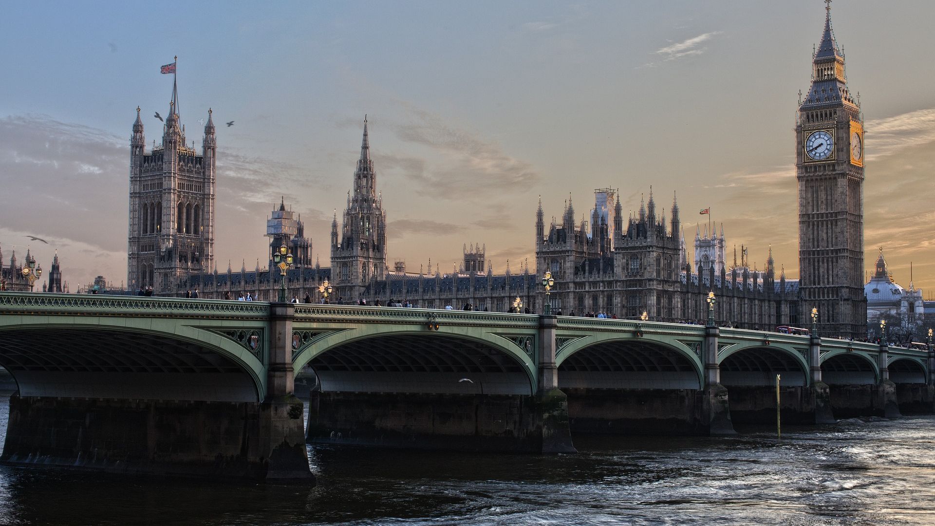 Stay in London and enjoy a sauna 3
